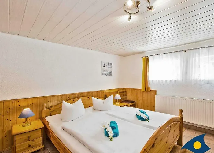 Апартаменты Kirchstrasse 4 Whg 04